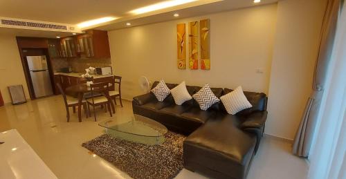 Pattaya Bay Apartment | City Garden Pattaya - 2br Suite, 76sqm