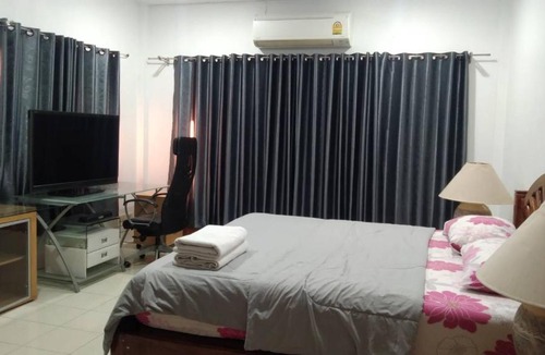 Lat Krabang Resort | Comfortable House in Latkrabang