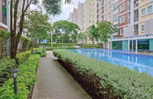 Krathum Baen Apartment | Condo Tulip Square at Aomnoi