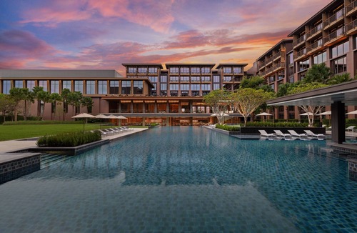Lat Krabang Hotel | Courtyard by Marriott Bangkok Suvarnabhumi Airport