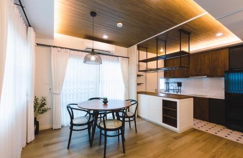 Bang Kaeo Villa | Cozy Family Home near Mega Bangna
