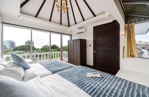 Na Chom Thian Villa | Cozy Villa Pattaya Sea View