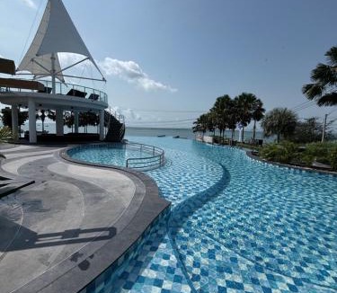 Bang Sare Apartment | Del Mare Bangsaley condo