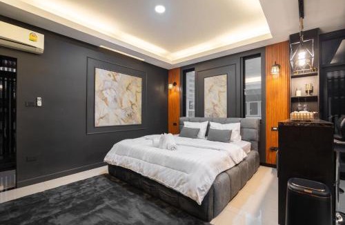 Phra Khanong Nuea Hotel | Delta 9 Phrakanong