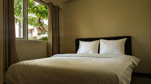 Embassy District Hotel | EAIN-WORKplusSTAY