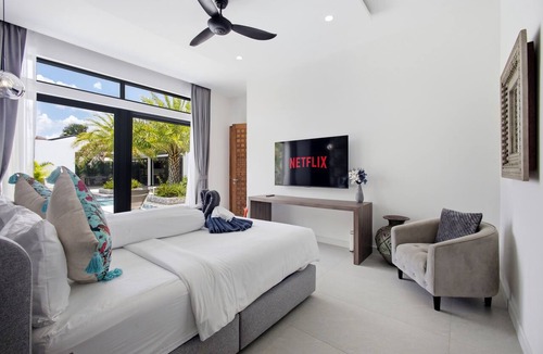 Rawai House | Elysian 2 - 4 Bedrooms in Suite + Kids Room Pool Villa
