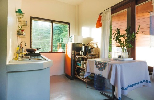 Thong Sala House | Entire Private House 2BR - Heart of Thong Sala