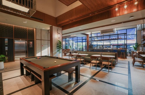 Bangkok Central Business District Hotel | Four Points By Sheraton Bangkok, Sukhumvit 22