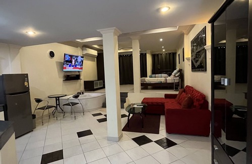 Pratumnak Hill Apartment | Freeway Pattay make you feel as home