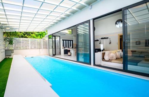 Jomtien Villa | Glass Beach Private Pool Villa(GB47)