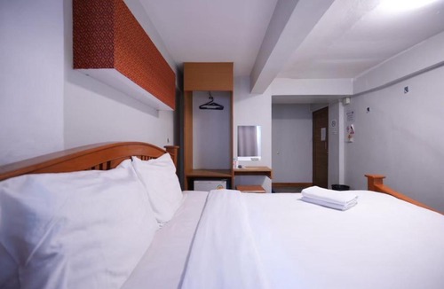 Chana Songkhram Apartment | Goinn Khaosan Road - ถนนข้าวสาร