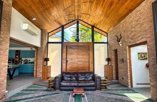 Kathu Villa | Golf Paradise 4 BR Smart Home Pool Villa at Loch Palm Golf Course Kathu
