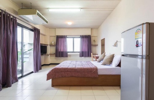 Nonthaburi Hotel | Grand Residence Ngamwongwan 19