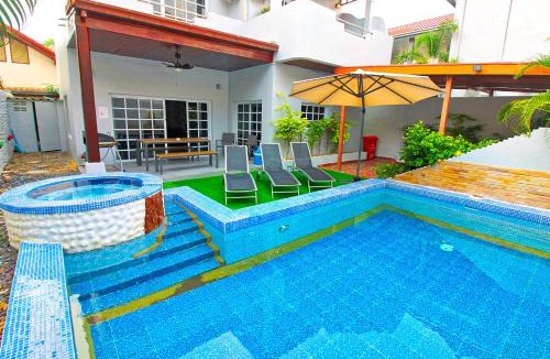 Central Pattaya Villa | Grande Adam Private Pool Villa