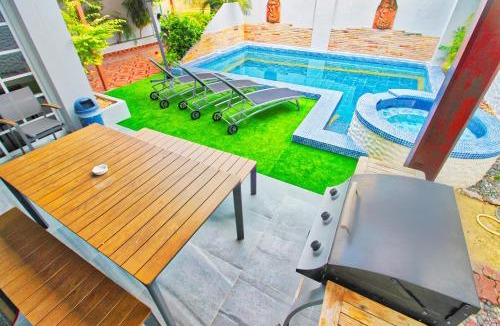 Central Pattaya Villa | Grande Adam Private Pool Villa