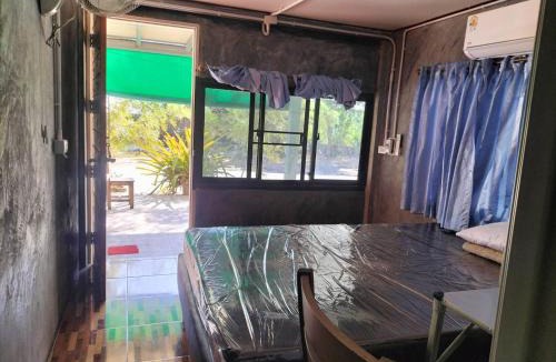 Lam Plai Mat Hostel | Green moon Home stay 54