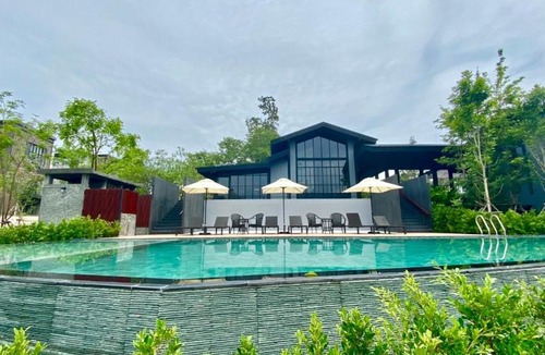 Si Racha Hotel | GREENHILLS RESORT Si Racha