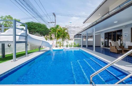 North Pattaya Villa | Greta Villa Pattaya ใกล้ชายหาด ใจกลางเมือง