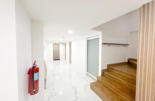 Bang Phlat Hotel | H-Banaat Hotel near Yanhee Hospital