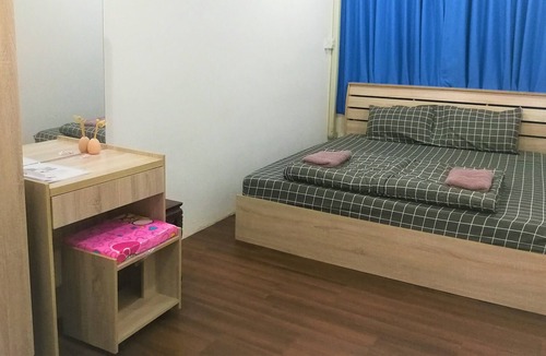 Racha Thewa House | Happy Home Hostel Suvarnabhumi