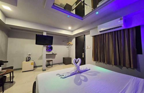 Danok Hotel | Hollywood Dannok Hotel