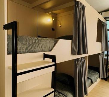 Thung Maha Mek Apartment | Holy Hostel Sathorn