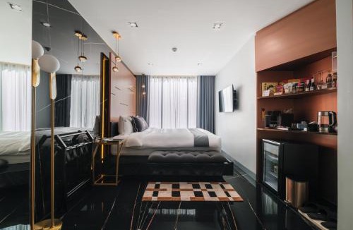 Nana Hotel | Hotel 433 - Asoke Sukhumvit