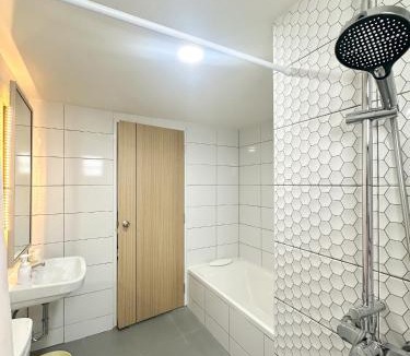 Phan Thong Apartment | i24 Residence - Amata Phase 10