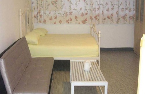 Ban Mai House | Impact Don Mueang Bangkok Guest House