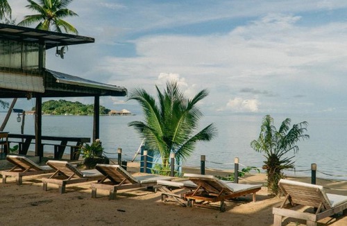 Koh Rong Hotel | Infinity Beach Bungalows And Restaurant