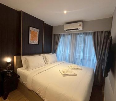 Chan Kasem Hotel | J5 Hotel