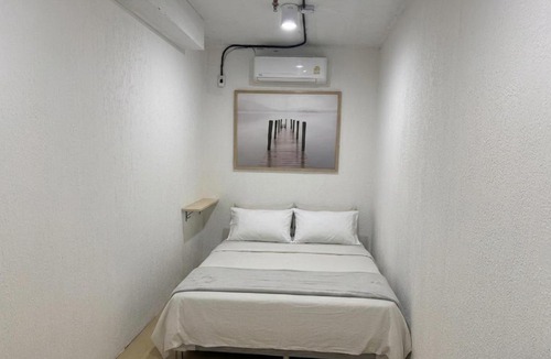 Bang Rak Hotel | KINBOSHI Inn