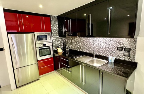 Patong Condo | L08 Penthouse Suite, Modern Condo On Bangla Road