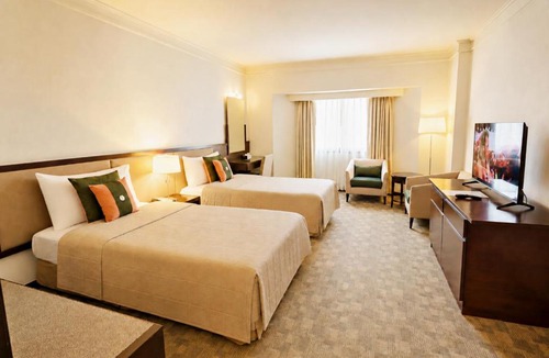 Chang Khlan Hotel | Lanna Palace 2004