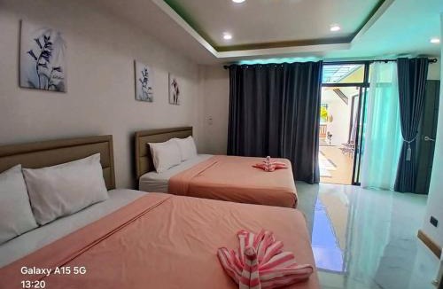 Rayong Villa | Large private pool villa, 650 m from Mae Rumphueng beach