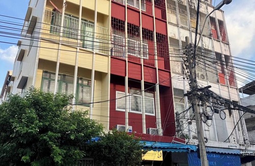 Wang Burapha Phirom House | Large Room near Grand Palace