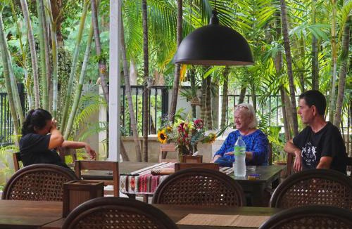 Tha Sala House | Linda Guesthouse