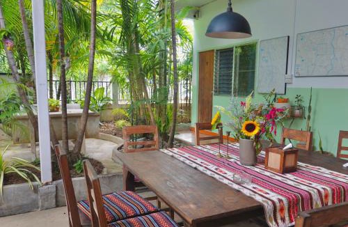 Tha Sala House | Linda Guesthouse