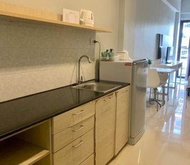 Thanon Phetchaburi Apartment | LKN Residence