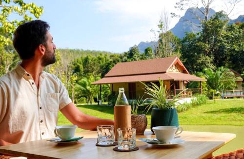 Phanom Hotel | Lost Horizon Resort - Khao Sok
