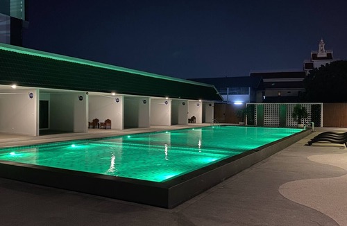 Chiang Rai Hotel | Luxe Villa