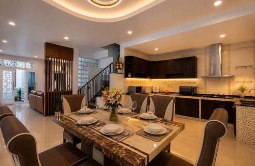 Patong Villa | Luxury4br Pool Villawalk to Patongbeachrooftop BBQ