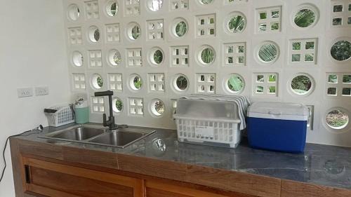 Khanom House | Maliblue khanom , coconut House Family
