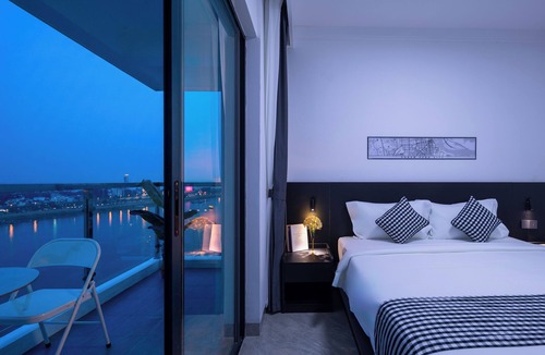 Daun Penh Hotel | Mecon Hotel
