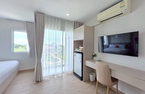 Saen Suk Hotel | Memo Bangsaen