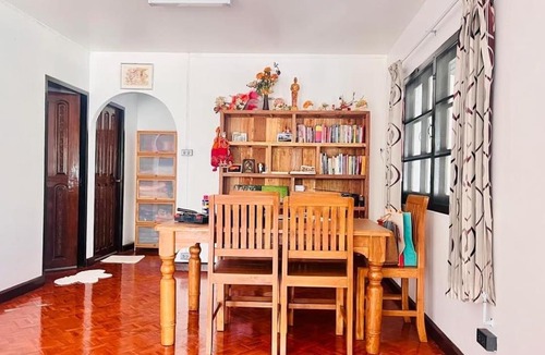 San Sai House | Minimal Cozy-House Bamboo gate Pets Friendly Chiangmai