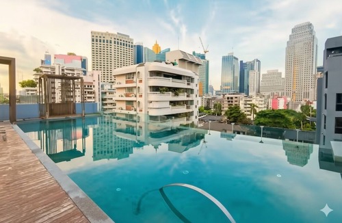 Bangkok Central Business District Apartment | Modern 2BR Retreat @ Sukhumvit near Asoke BTS