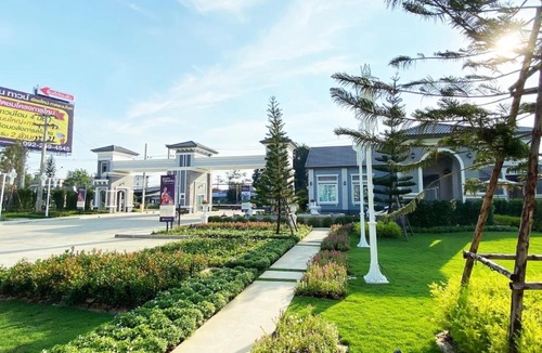 Chiang Mai Villa | Modern House 3BR at The Golden Town-Ruamchock Plaza Chiang Mai