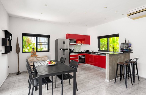 Moo 5 Villa | Modern villa 5 minutes from the beach