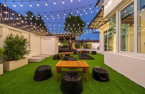 Bang Lamung Villa | Moon Shade Pool Villa Pattaya